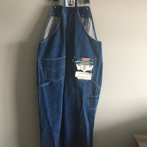 NOS Women’s Levi’s Bib Overalls
